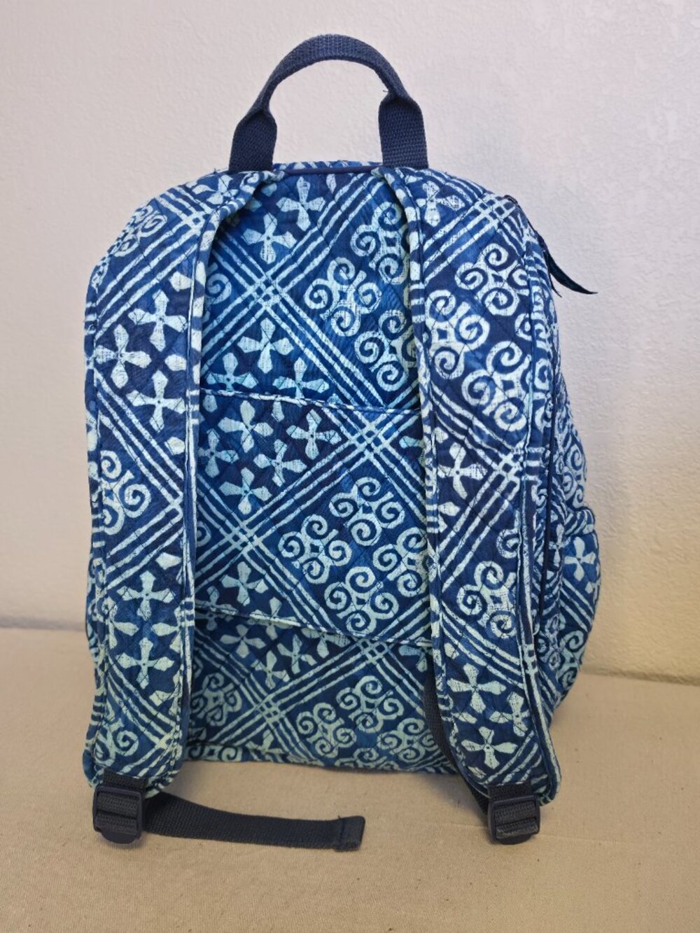 Vera Bradley Cuban Tiles Leighton Backpack Bookbag Small Travel Carry On Blue - Picture 3 of 12